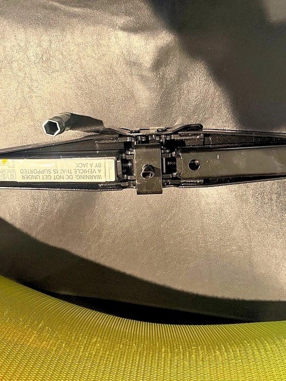 Mercedes-Benz A-164-580-018 (B) ) Black Replacement Mechanism